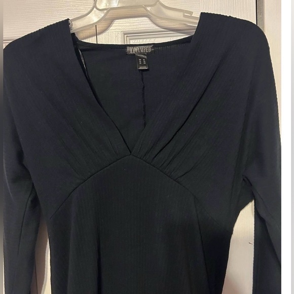 Revamped Black Long Sleeve V-Neck Dress Ruched Waist Size XL Little Black Dress - Picture 4 of 9